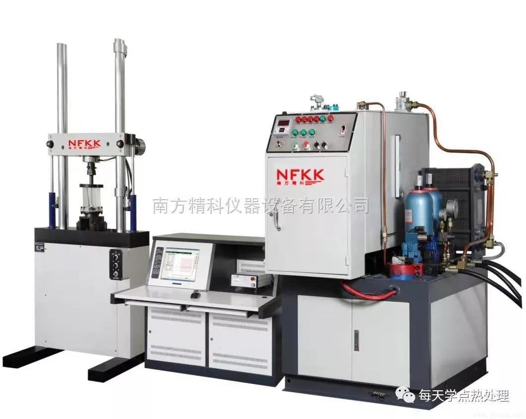 電液伺服疲勞試驗機(jī)圖片.jpg
